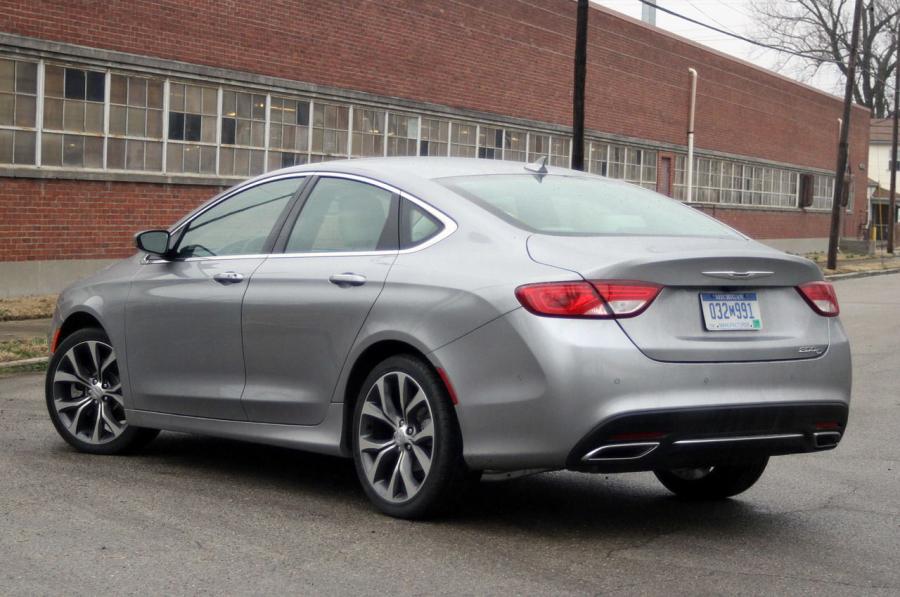  Chrysler 200 2015 года  (фото 167 из 207)